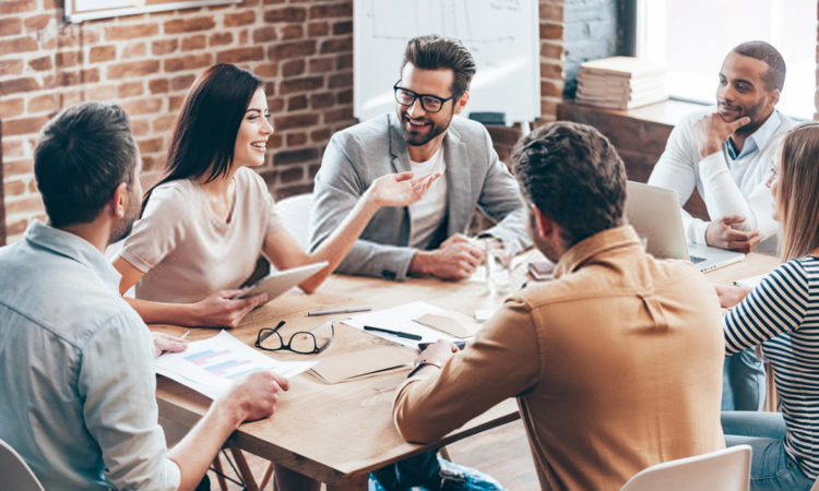 Comprendre la gestion d’une association : obligations, organisation et outils