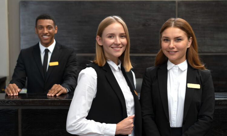 Harmoniser les équipes de restauration et d’hôtellerie grâce à des brigades en mission temporaire