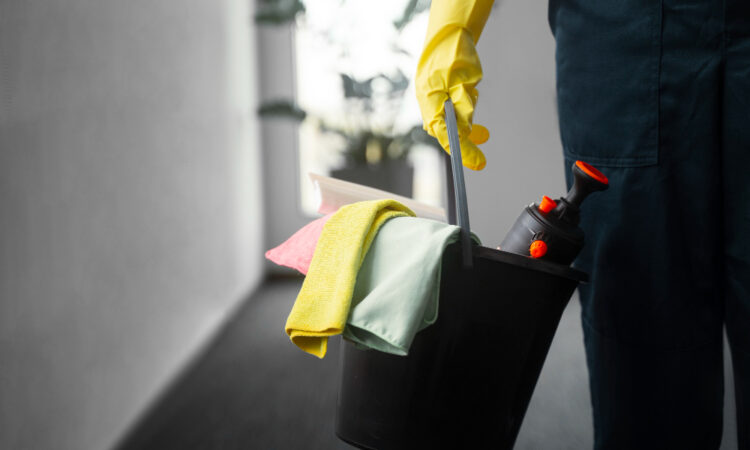 Déployer une brigade Propreté & Multiservices pour assurer la continuité d’un site critique