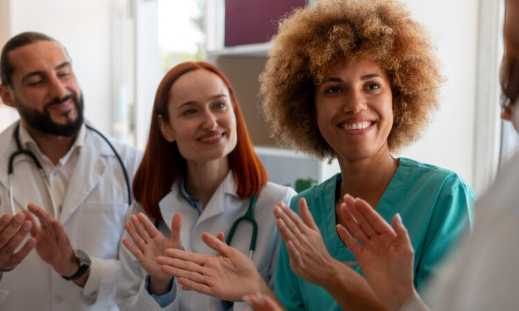 Médico-social : compétences, plannings et continuité de service